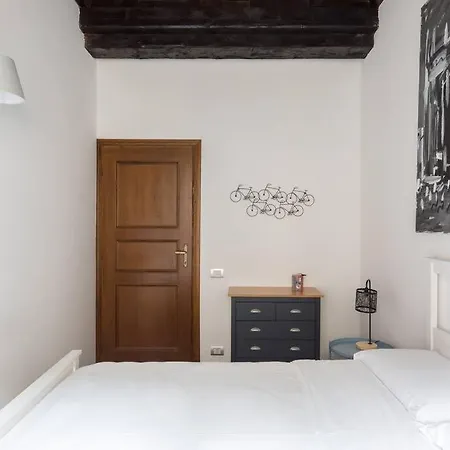 Casa Krispy, Piazza Di Spagna Apartamento Roma